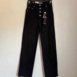 Levi's High-Rise Ribcage Straight Leg Jeans in Black